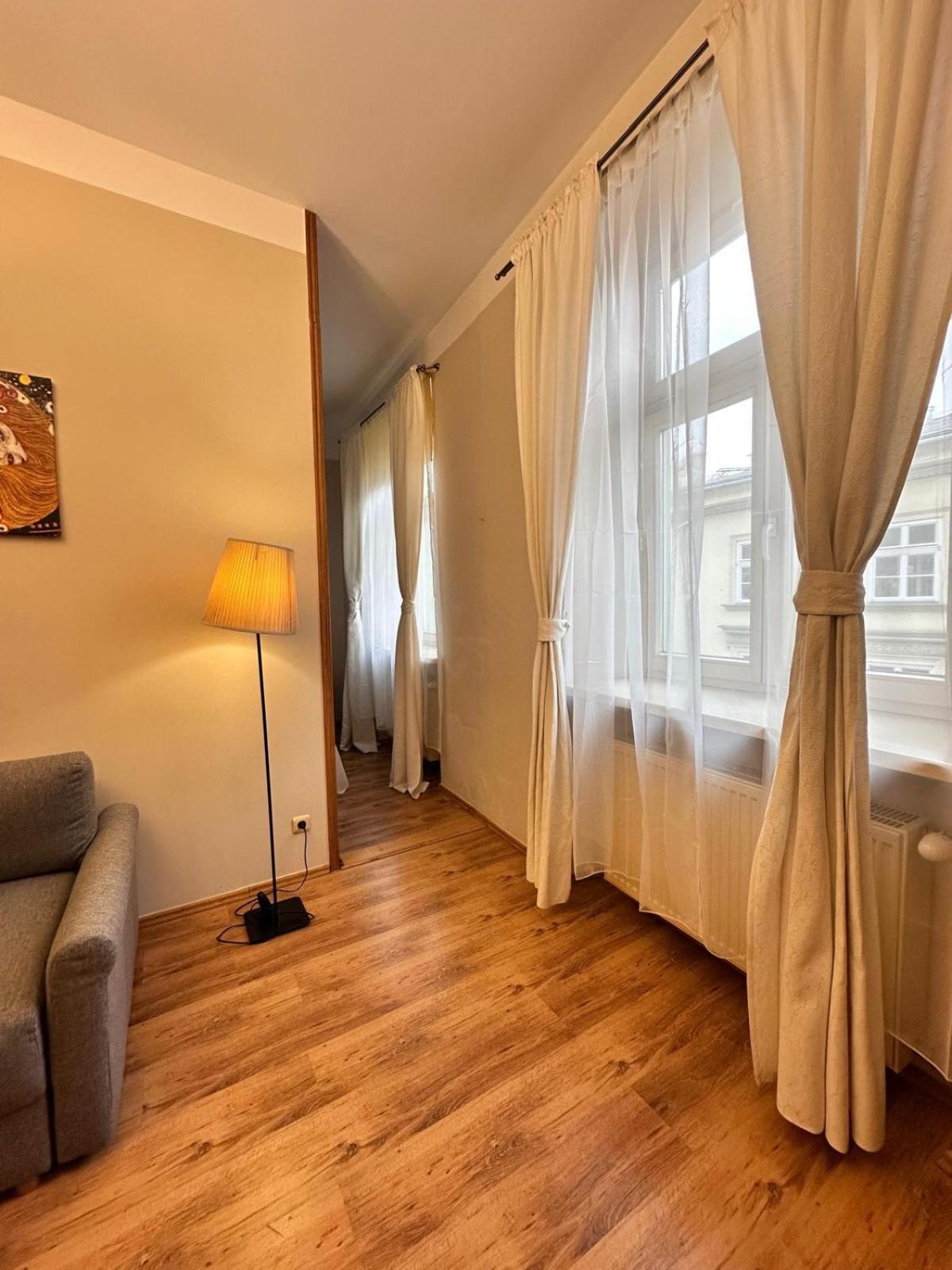 Mikołajska Apartments Kraków Zewnętrze zdjęcie